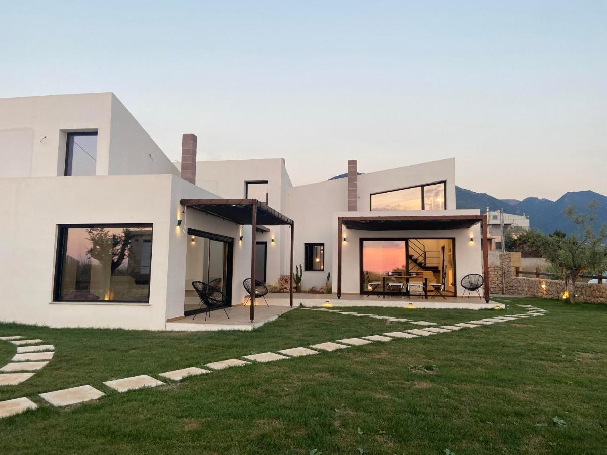 Olivomare Villa Kyparissia Exterior photo